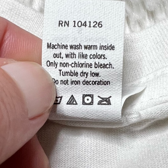 NWOT Tultex Demi Lovato The Unbroken Tour 2011 Graphic T-Shirt Unisex Sz S - Picture 8 of 8